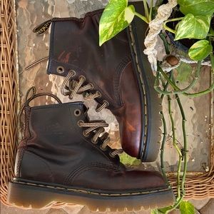 RARE Vintage Dr. Marten 101 | Platform | Size 7